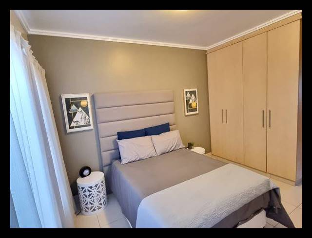 2 BEDROOM HOUSE FOR SALE IN UMHLANGA RIDGE